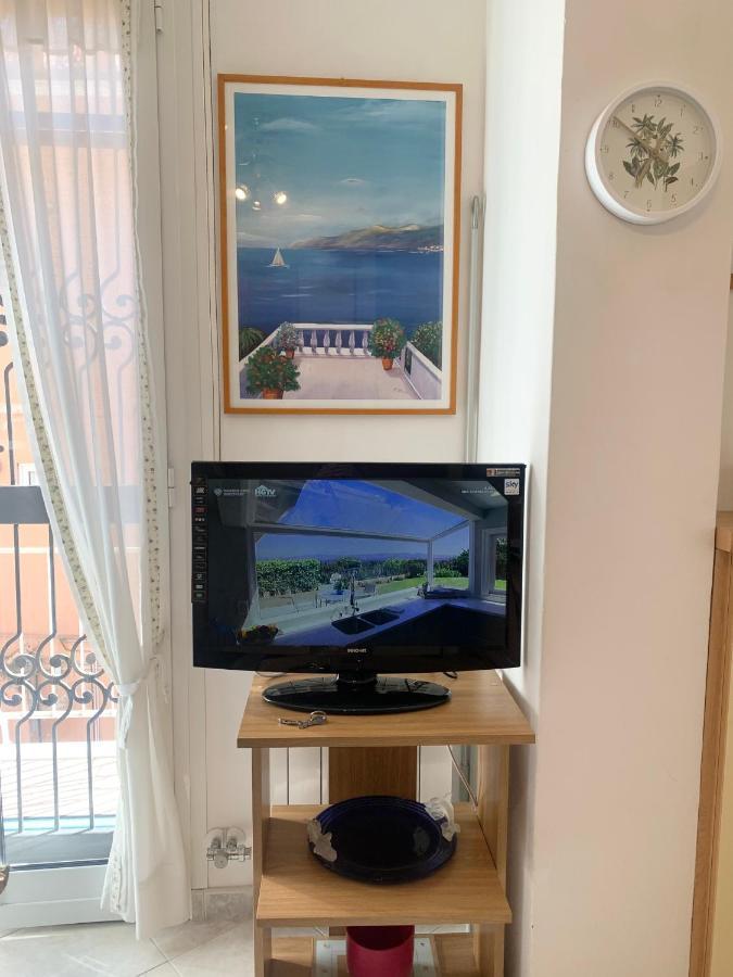 Casa Girasole Centro Apartment *